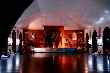 Trivandrum - Ashram - https://www.sivananda.org/teachings/asana/locust.html